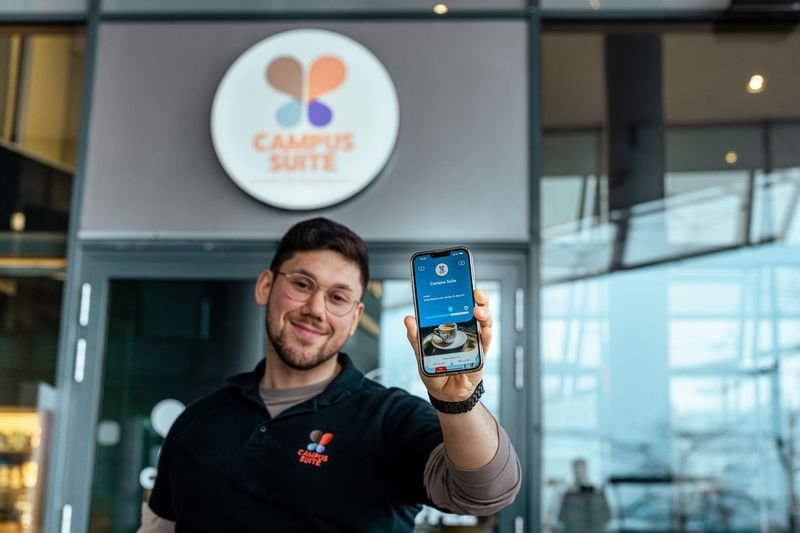 Campus Suite coffee chain uses loyal and SO'USE for digital ordering and loyalty